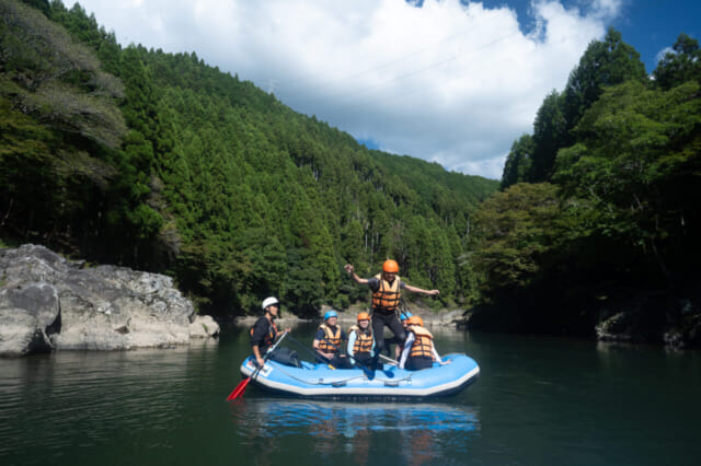 hozugawa rafting jump